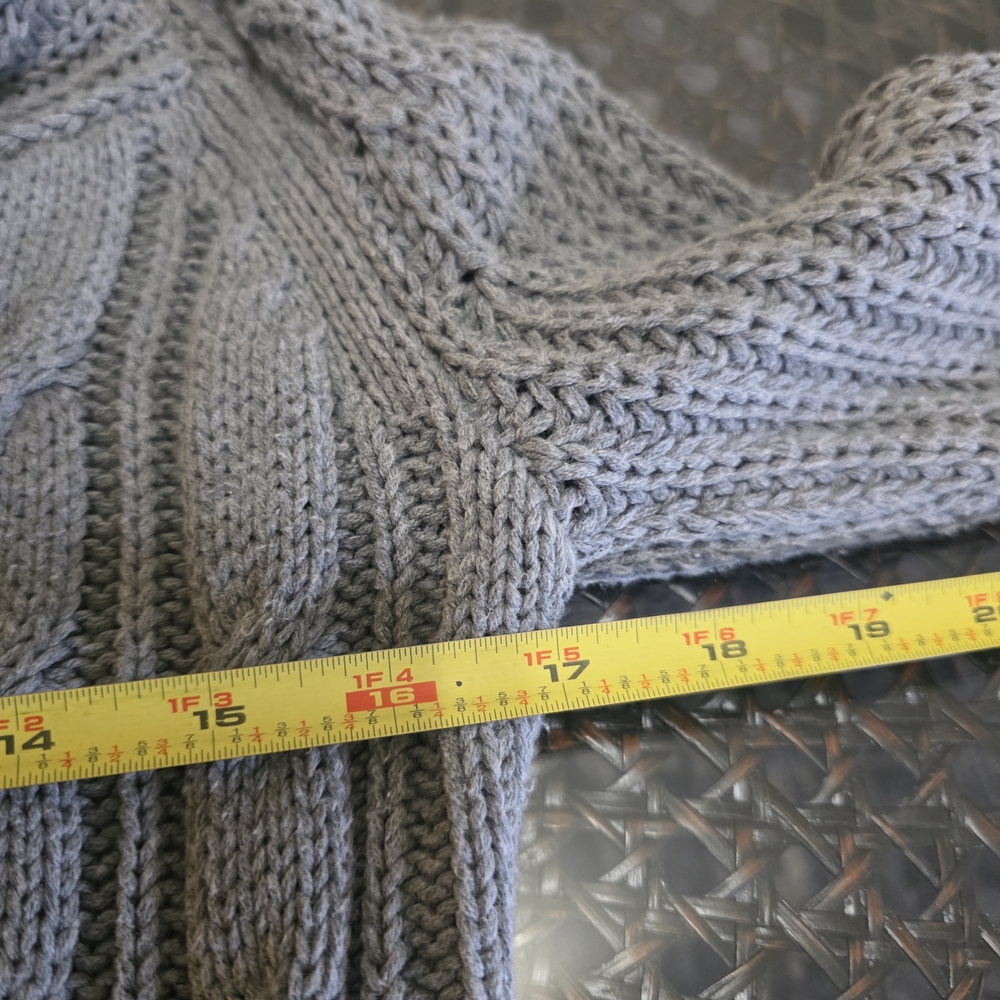 Vintage Y2K  Gray Cable Knit Fur Hooded Cardigan Sweater - Picture 6 of 7